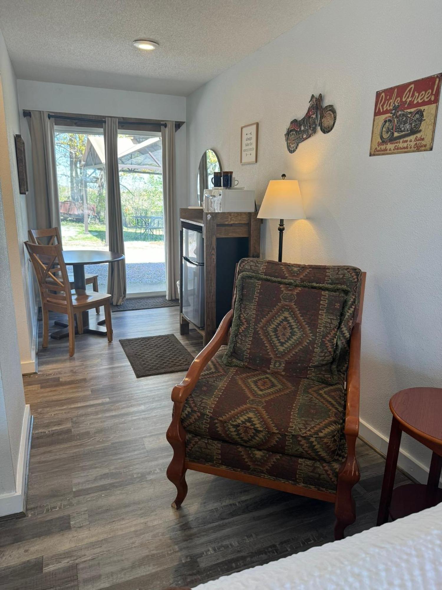 Mountain View Guest Motel Extérieur photo